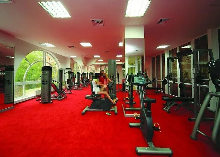 Hotell Royal Medical Cezar 3*
