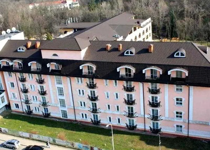 Royal Medical Cezar Hotell 3*